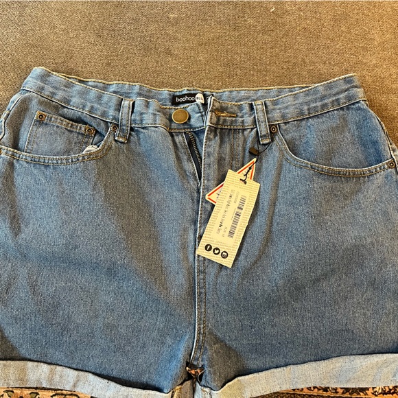 Women jeans short - Picture 2 of 4